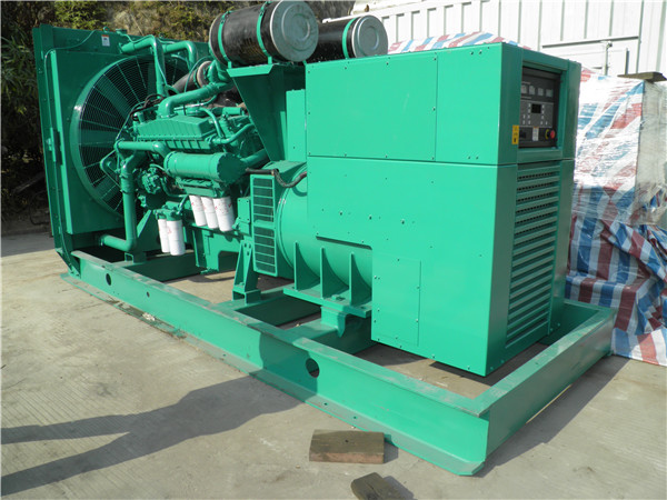 中兴镇发电车出租-柴油发电机散热器怎样散热
