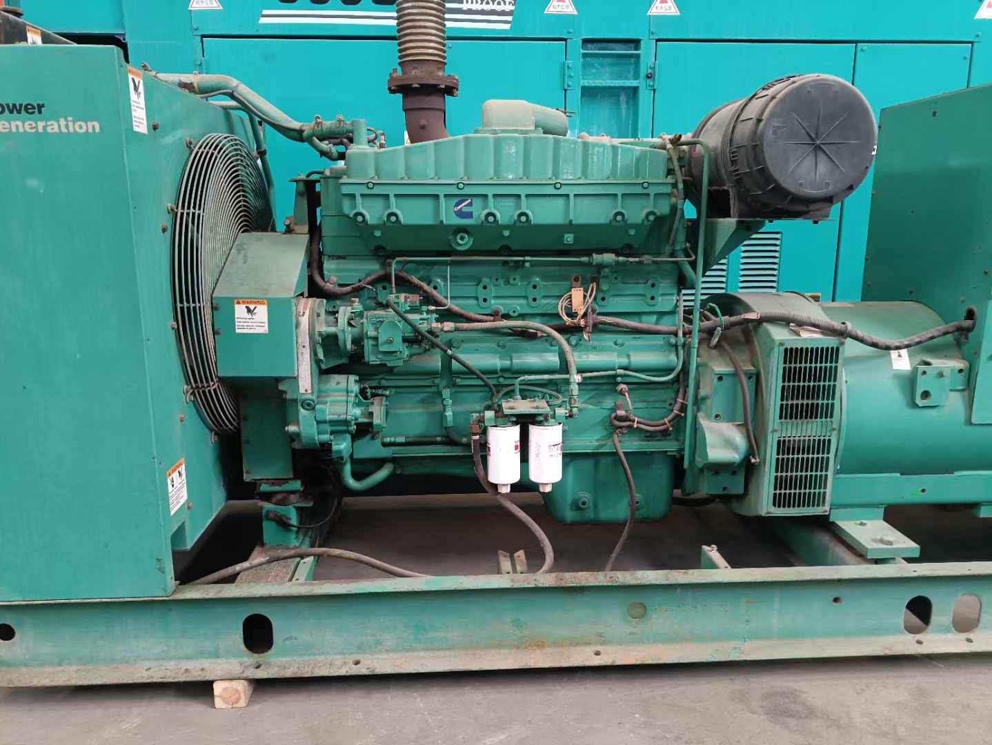 中兴镇过载会对 600kW 柴油发电机组造成哪些损害？