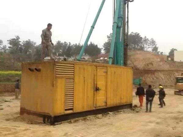 中兴镇如何判断水冷式机油散热器密封件是否需要更换？